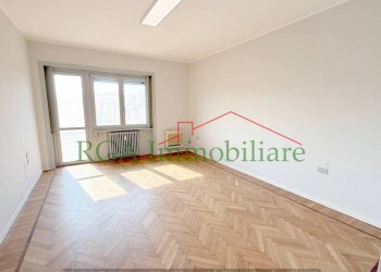 Camera da letto - Ufficio viale Vittorio Emanuele II, Bergamo - foto 2