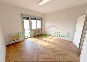 Camera da letto - Ufficio viale Vittorio Emanuele II, Bergamo - foto 11