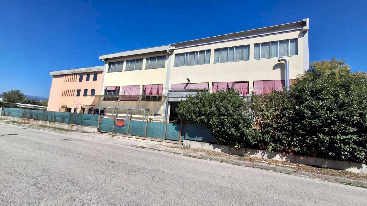 Esterno.jpeg - Commercial Premises Via della Concia 43, Arzignano - photo 2