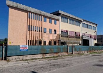 Esterno.jpeg - Commercial Premises Via della Concia 43, Arzignano - photo 3