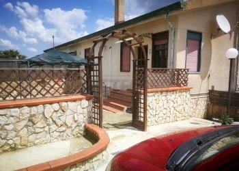 IMG_20220511_120831 (1024x768).jpg - Villa a Schiera c/da cacciagalline snc, Caltanissetta - foto 1