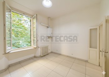 Gemini_Generated_Image_2ht4972ht4972ht4.png - Trilocale PIAZZA DELLA VITTORIA, Castelleone - foto 1