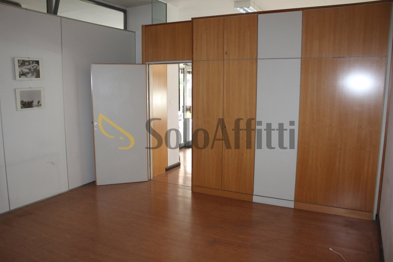 IMG_7361.JPG - Ufficio Via Amba Alagi, Bolzano - foto 2