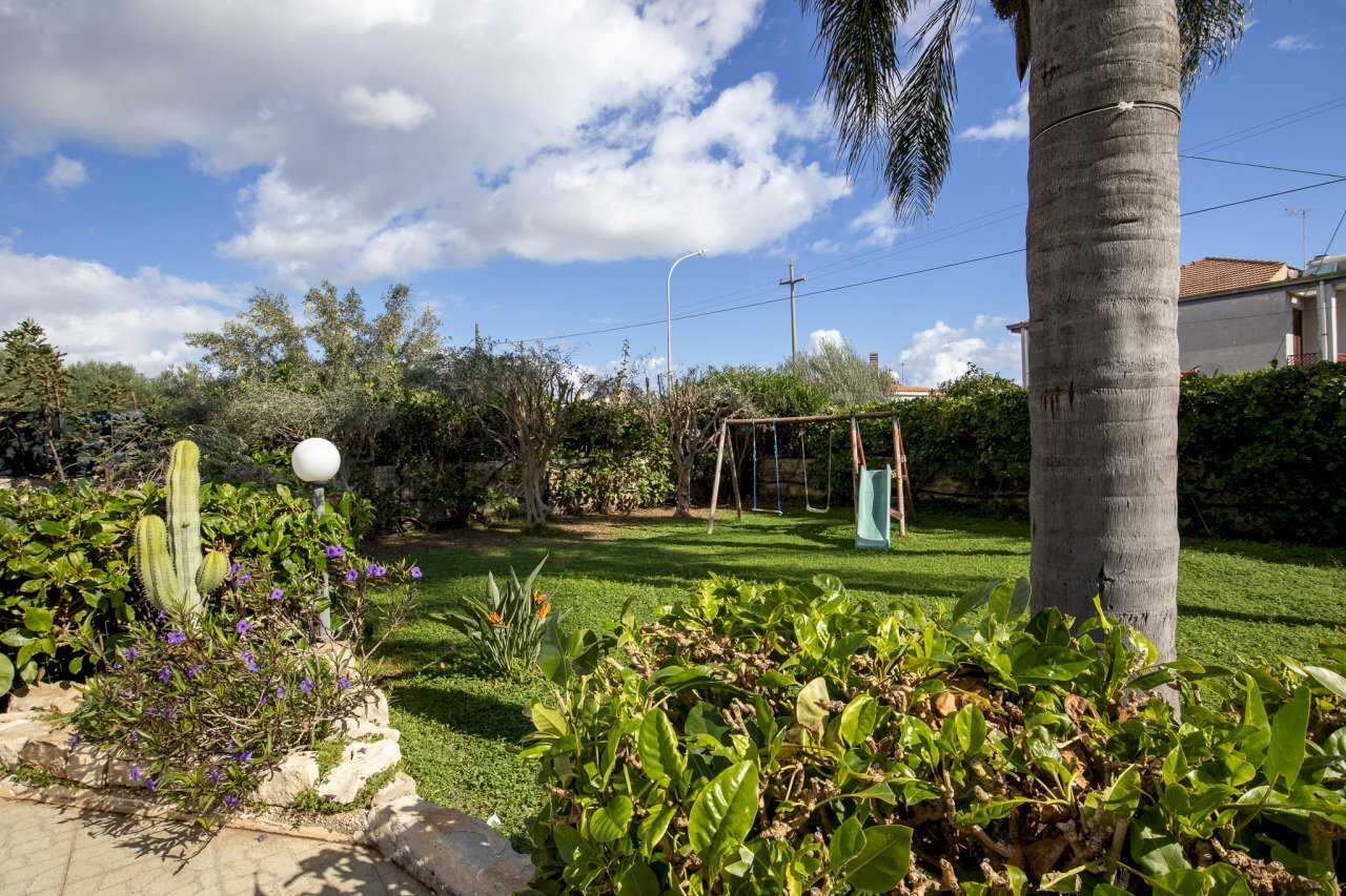 IMG_4836.jpg - Villa Via Filicudi 34, Siracusa - foto 3