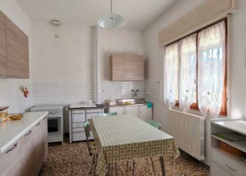 IMG-20251029-WA0002.jpg - Villa Aulla - foto 10