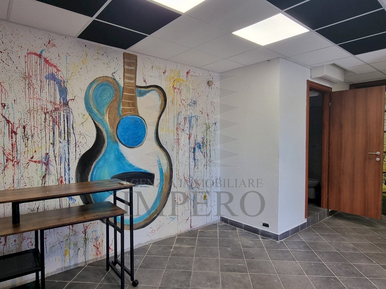 Locale Commerciale Via San Secondo 35D, Ventimiglia - foto 3