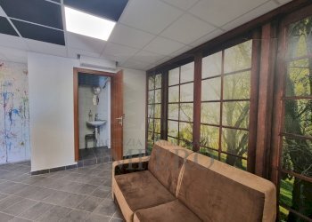 Locale Commerciale Via San Secondo 35D, Ventimiglia - foto 4