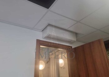 Locale Commerciale Via San Secondo 35D, Ventimiglia - foto 8