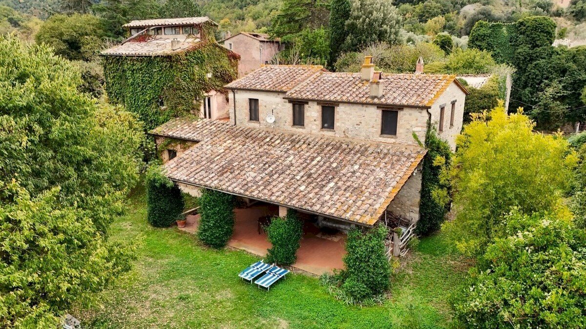 01farmhouse by lake (6).jpg - Casale SS448 79, Baschi - foto 2