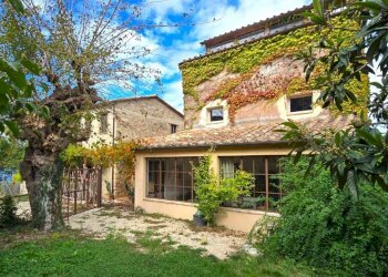 01farmhouse by lake  (1).jpg - Casale SS448 79, Baschi - photo 4