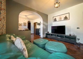 D8C8897F-B0DB-45E9-BDA5-16593E7B718F.jpeg - Casale Jesi - foto 5