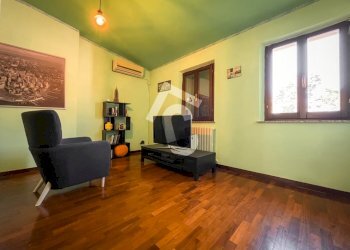 8EA554FD-777A-4BE7-A3C3-DFE1507B2F1E.jpeg - Casale Jesi - foto 22