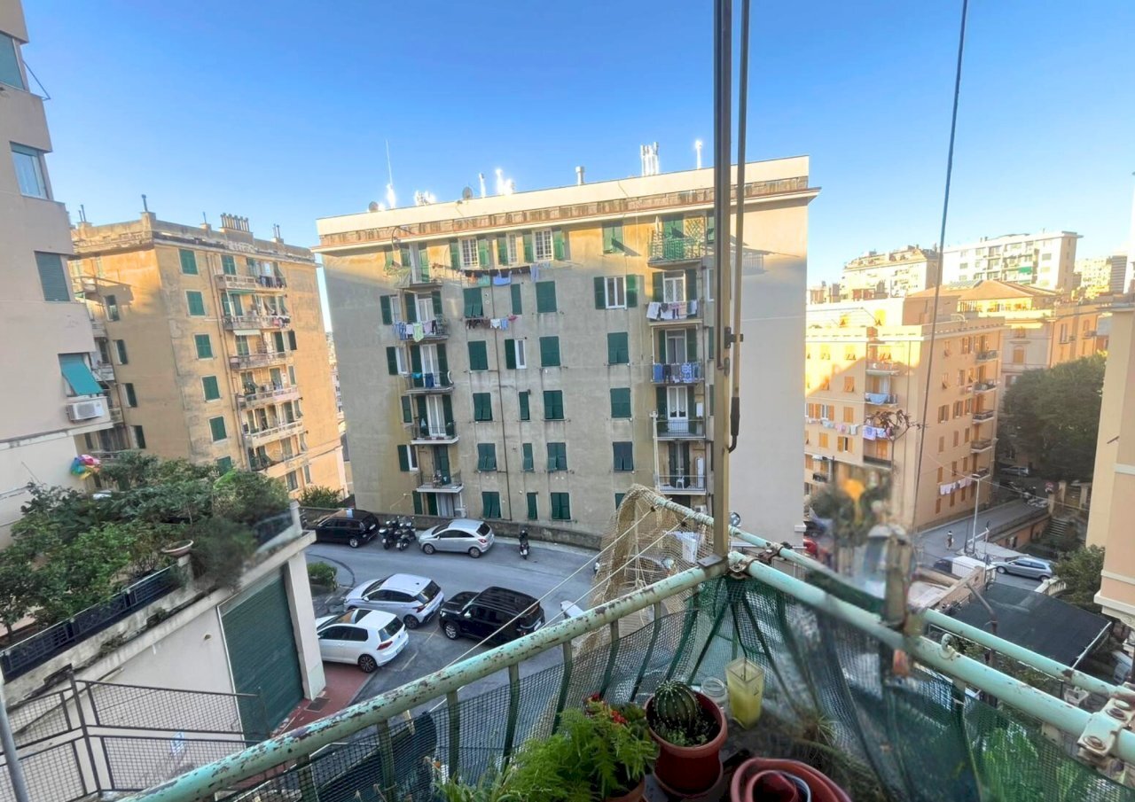 1.png - Apartment Via Federico Donaver 7, Genova (neighborhood San Fruttuoso) - photo 2
