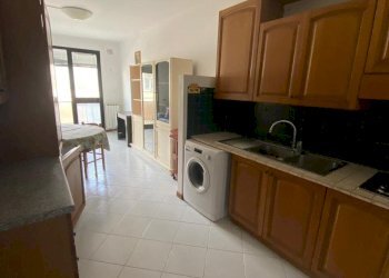 PHOTO-2025-06-17-17-05-08 (6).jpg - Bilocale Via Aurelia, Cecina - foto 3