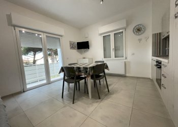 IMG_3075.jpg - Trilocale Viale della Repubblica, Cecina - foto 2