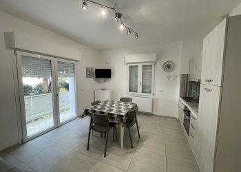 IMG_3079.jpg - Trilocale Viale della Repubblica, Cecina - foto 4