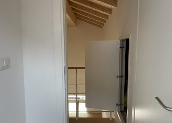 IMG_3063.jpg - Trilocale Viale della Repubblica, Cecina - foto 12