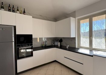 IMG_9303.jpg - Quadrilocale via enrico toti 11, Fara in Sabina - foto 17