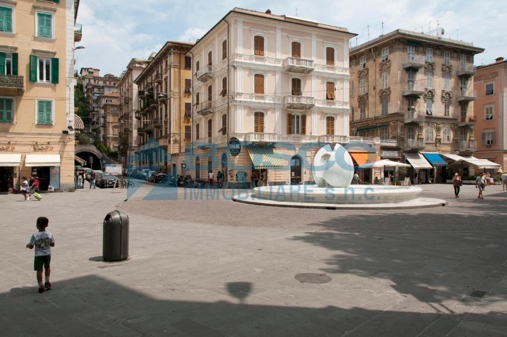 20.jpg - Appartamento Piazza Giuseppe Garibaldi, La Spezia - foto 1