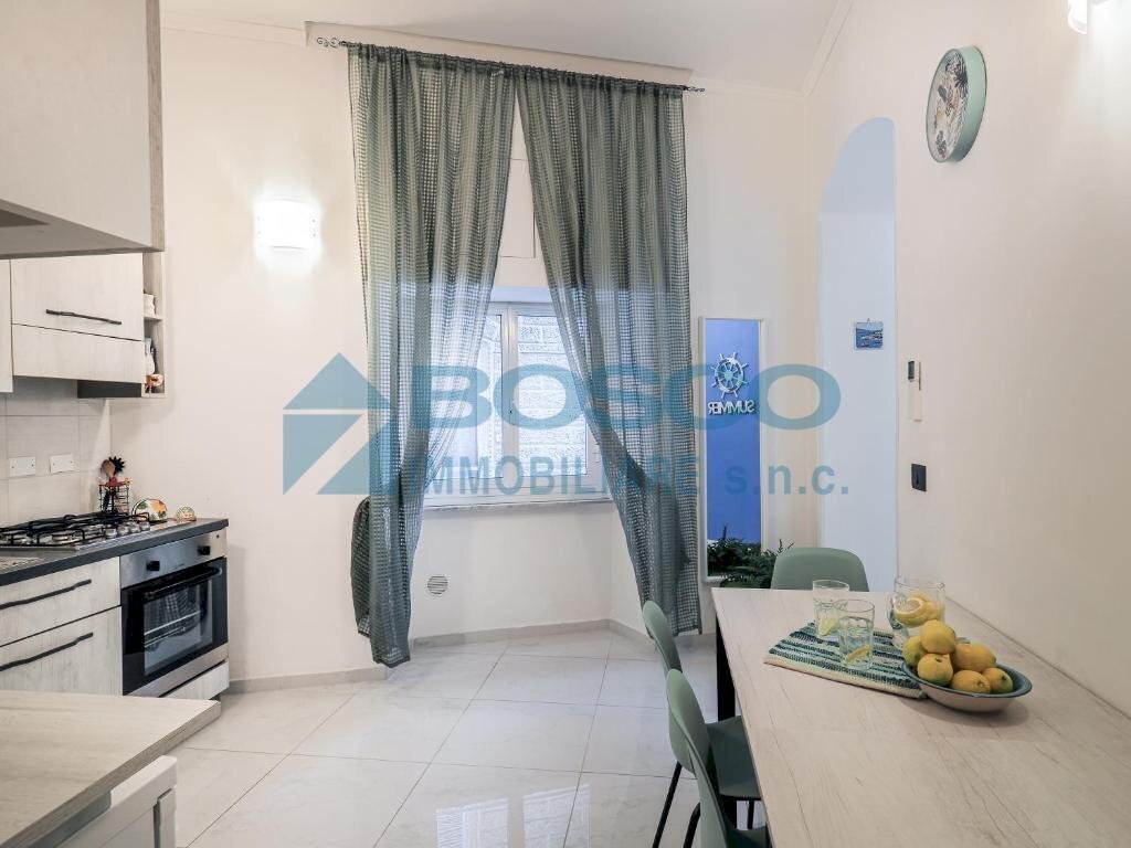 5.jpg - Appartamento Piazza Giuseppe Garibaldi, La Spezia - foto 3