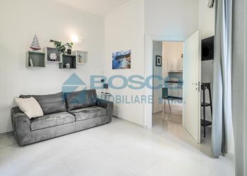 10.jpg - Appartamento Piazza Giuseppe Garibaldi, La Spezia - foto 11