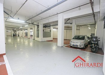 1.27 POSTO AUTO.jpg - Box Via Ruggero Leoncavallo 18R, Genova (zona Sestri Ponente) - foto 27