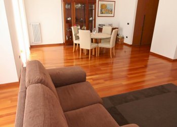 Salone - Quadrilocale Corso Umberto 69, Taranto - foto 7