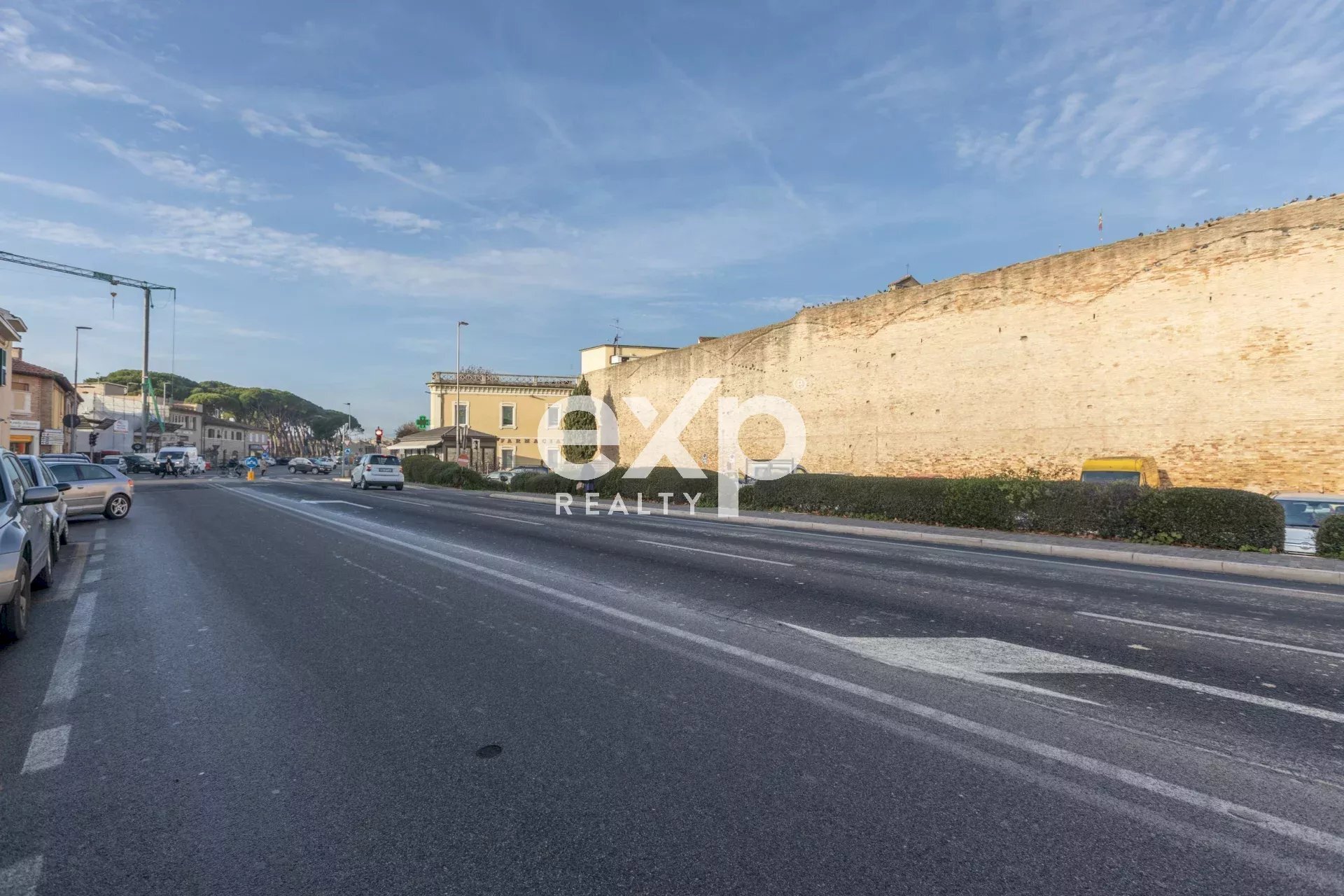 Locale Commerciale Viale XII Settembre, Fano - foto 1