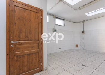 Locale Commerciale Viale XII Settembre, Fano - foto 9