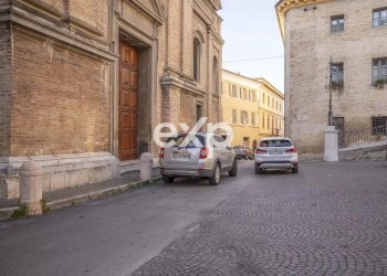 Apartment Piazza Giuseppe Mazzini, Fossombrone - photo 21