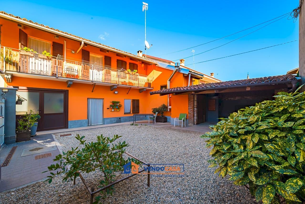 Casa indipendente Villafranca Piemonte - foto 1