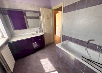 Three-room apartment Alba - photo 13