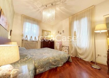 Villa a Schiera Porcari - foto 18