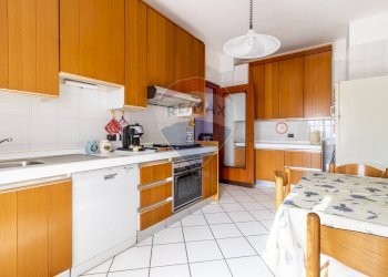 Four-room apartment Via Barazze, 1 
 Cossato, Cossato - photo 25
