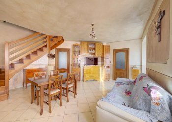 Appartamento Via Sacra di San Michele, Giaveno - foto 5