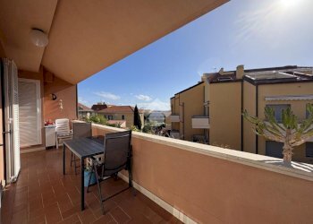 Three-room apartment Via Gozzano, Loano - photo 2