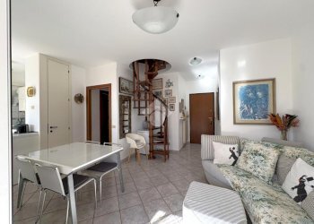 Three-room apartment Via Gozzano, Loano - photo 12