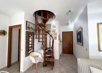 Three-room apartment Via Gozzano, Loano - photo 16