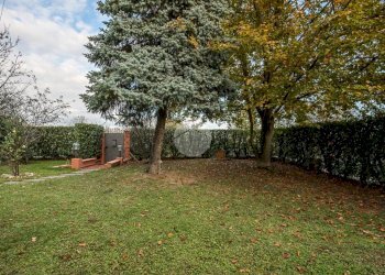 Villa a Schiera Via Arcour, Fiano - foto 1