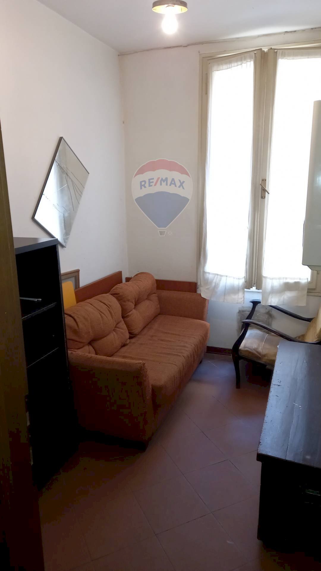 Three-room apartment Piazza Mazzini, 27 
 Centro storico, Modena (neighborhood Centro Storico) - photo 3
