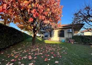 Villa via alfieri, 19 
 Verdellino, Verdellino - foto 1