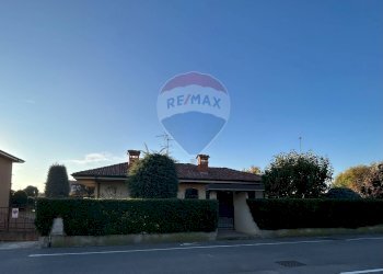 Villa via alfieri, 19 
 Verdellino, Verdellino - foto 3