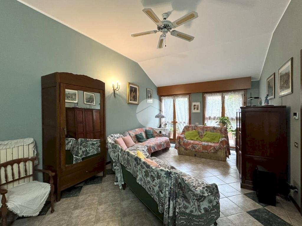 Three-room apartment Via Pietro Ghidoli, Vittuone - photo 2