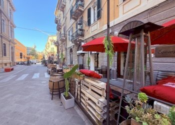 Locale Commerciale Savona, Savona (zona Darsena) - foto 1