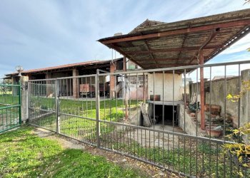 Rustico Strada paglieri, Pinerolo - foto 12