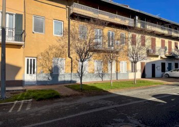Casa indipendente Viale Massimo D'Azeglio, San Giusto Canavese - foto 1