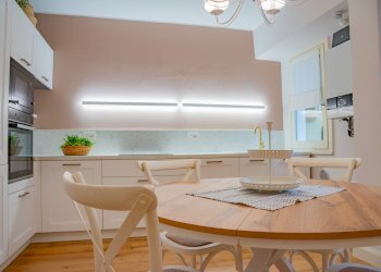 Three-room apartment Via Roma, Cuneo (neighborhood Centro Storico) - photo 8