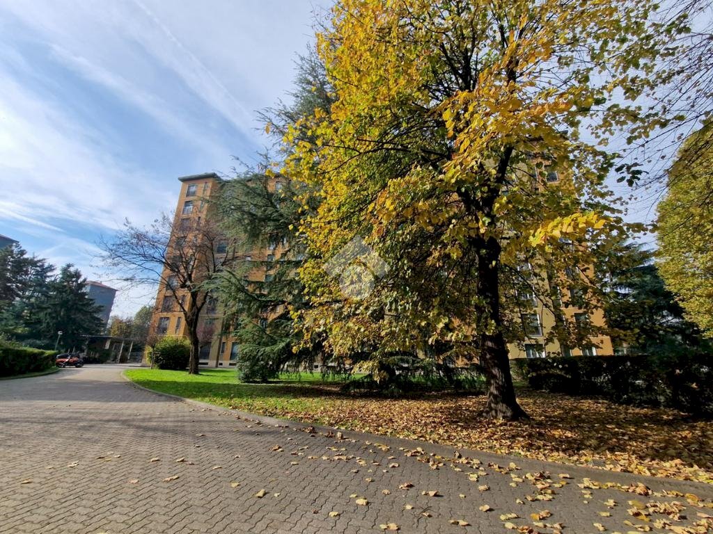 Three-room apartment Via degli astri, Milano (neighborhood Inganni) - photo 2