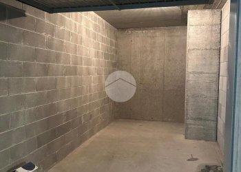 Box Via Broggini, Milano (zona Baggio) - foto 5