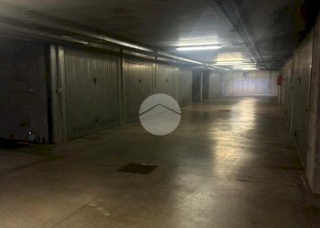 Box Via Broggini, Milano (zona Baggio) - foto 16